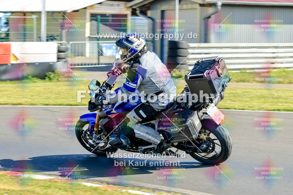 _OTO1546 | Hier findet Ihr Bilder von Touristenfahrten auf der Nürburgring Nordschleife oder von anderen Veranstaltungen die ich besucht habe. Viel Spass beim Durch Schauen 
