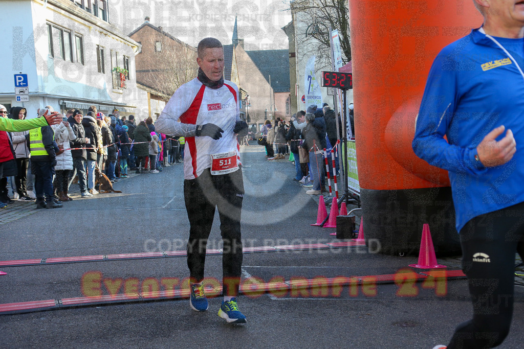 241201_1229_EX1_2365 | Sportfotografie im Rhein-Sieg Kreis, Köln, Bonn, NRW, Rheinland Pfalz, Hessen, etc. Unser Tätigkeitsfeld umfasst den Laufsport vom Volkslauf über den Marathon, Duathlon, Triathon bis zum Ultralauf wie Kölnpfad Ultra oder Schindertrail.