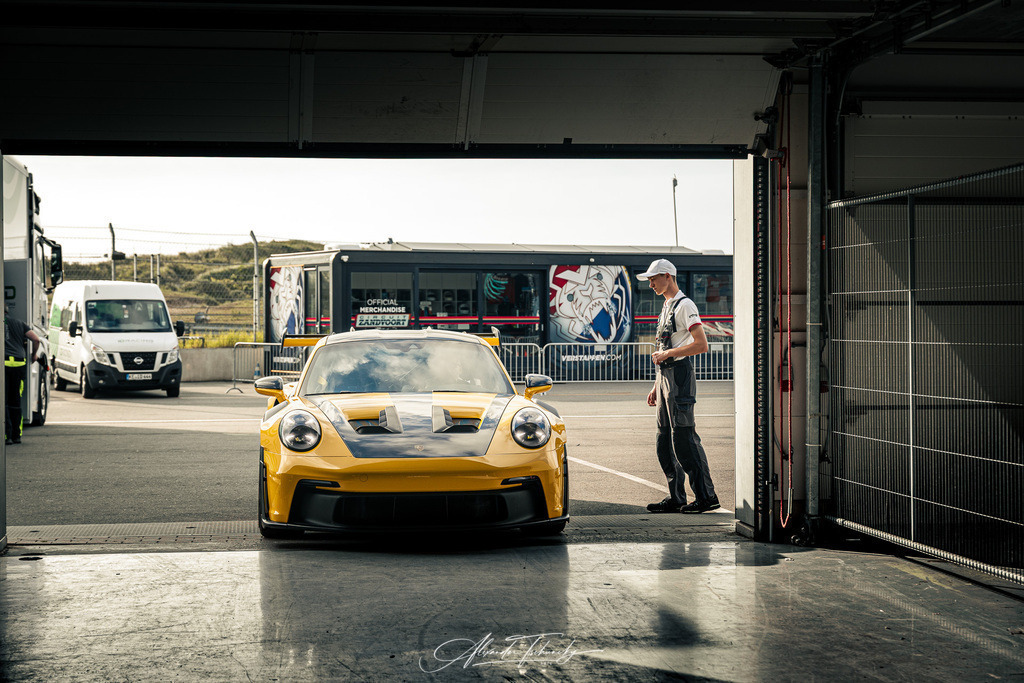 _6PZ6203 _ | Entdecken Sie die faszinierende Welt von Alexander Tschuncky Arts: Kreative Fotografie, atemberaubende Automobilkunst und hochwertiger Bilderdruck. Lassen Sie sich inspirieren! - Realisiert mit Pictrs.com