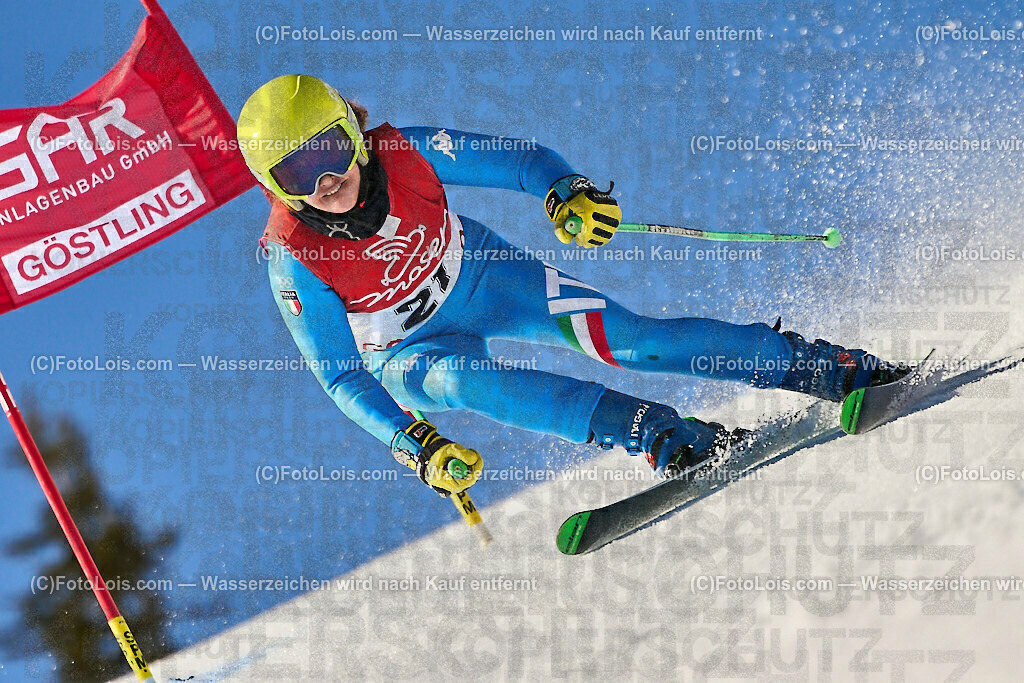 ALP4534_WCM-SuperGiant_Kat-C_Vittori Venenti Benedetta | (C)FotoLois.com, Alois Spandl, World Criterium Masters Ski Alpin 2023 Hochkar, SuperGiantSlalom, Kategorie C, Mi 22. März 2023.