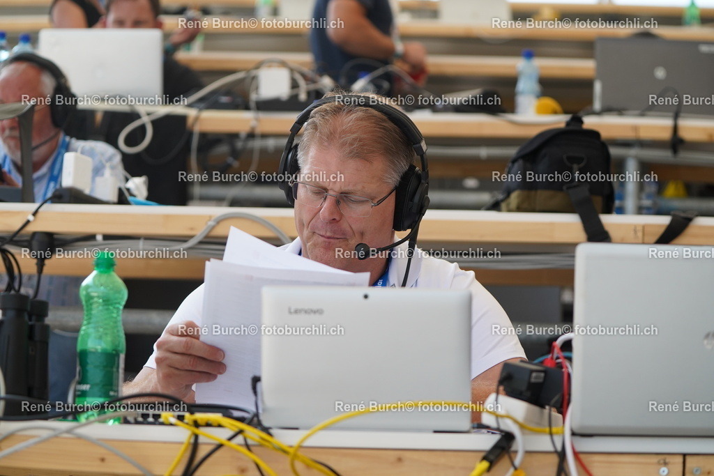 79 | René Burch leidenschaftlicher Fotograf aus Kerns in Obwalden.  Hier finden sie Sport, Landschaft und Natur Fotografie.
 - Realisiert mit Pictrs.com