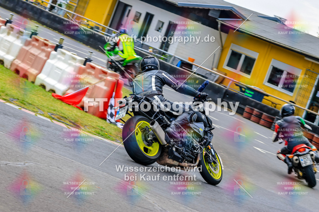 _OTO3092 | Hier findet Ihr Bilder von Touristenfahrten auf der Nürburgring Nordschleife oder von anderen Veranstaltungen die ich besucht habe. Viel Spass beim Durch Schauen 