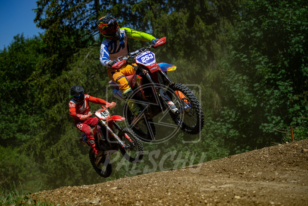 Se E+R (328) | Paeschuphoto Shop - Wer nicht sucht der auch nicht findet.Ob Motocrossbilder oder von einem besuchtem Spiel, Hauptsache Action. - Realisiert mit Pictrs.com