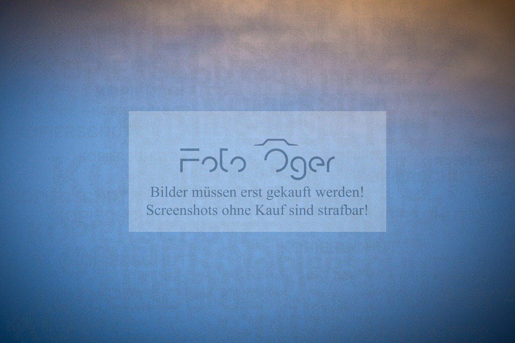DOS_1550 | Entdecke hochwertige Reitturnierfotos von Foto Oger. Professionell, emotional und authentisch – jetzt Lieblingsmomente im Shop bestellen.Deutschlandweite Turnierfotografie. - Realisiert mit Pictrs.com