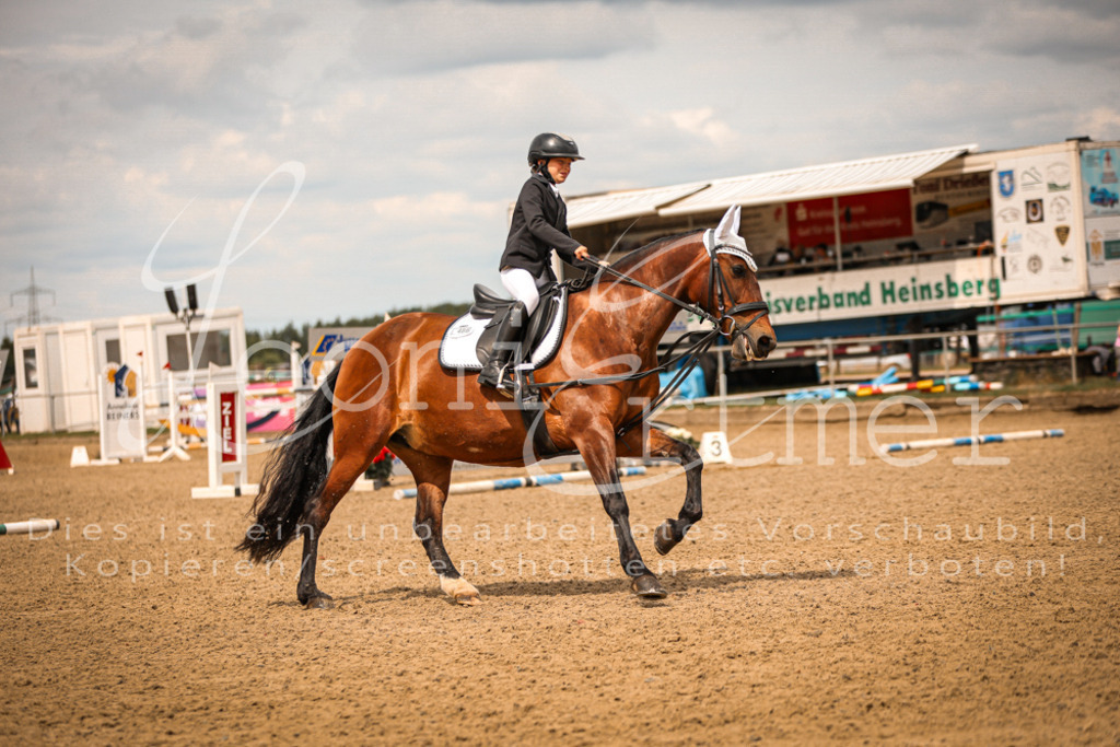 02.SoRWB00135 | Leoni Ertmer Photography - Realisiert mit Pictrs.com