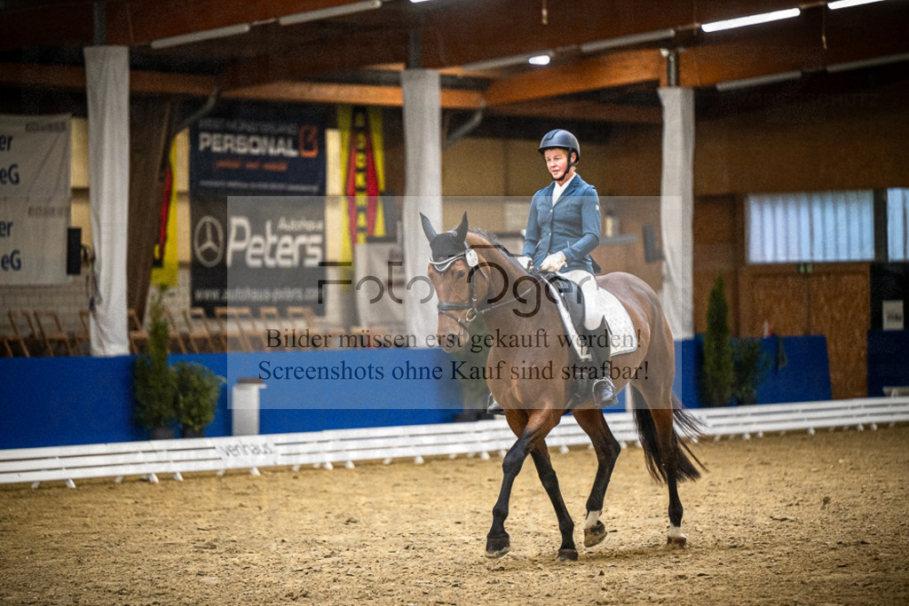 DOS_0317 | Entdecke hochwertige Reitturnierfotos von Foto Oger. Professionell, emotional und authentisch – jetzt Lieblingsmomente im Shop bestellen.Deutschlandweite Turnierfotografie. - Realisiert mit Pictrs.com