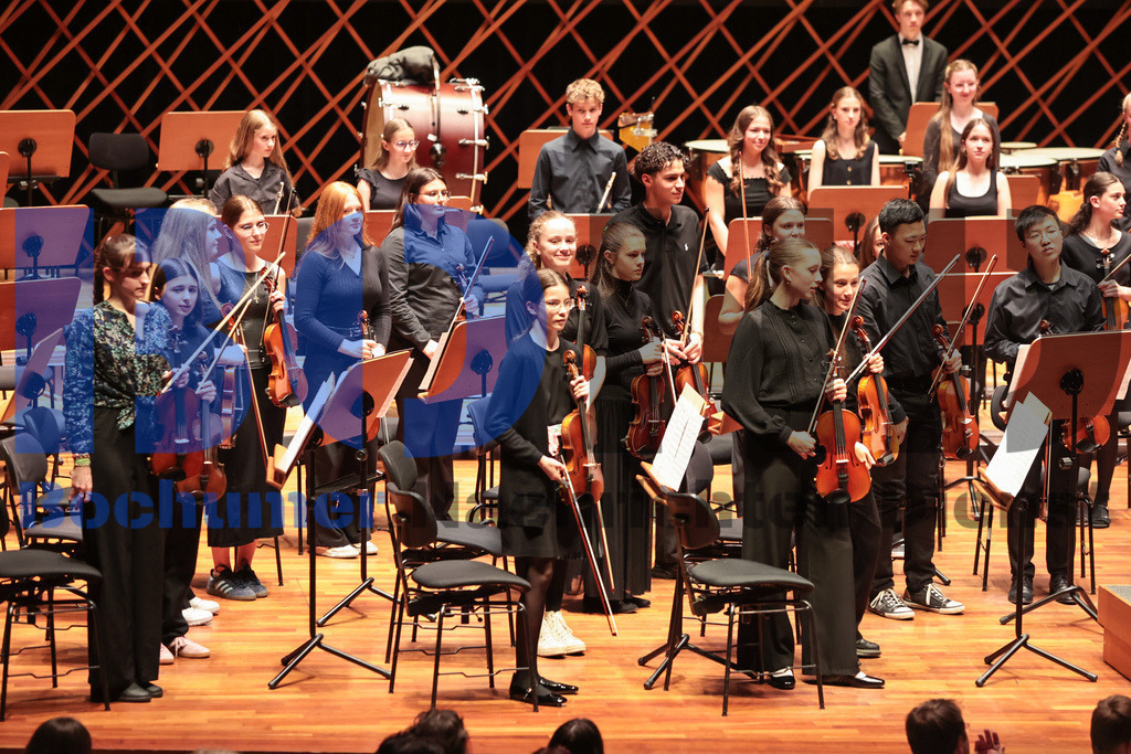 SES_BOCSIN20250609-13 | bond - Realisiert mit Pictrs.com