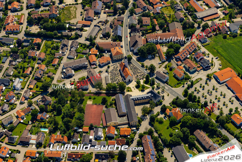 Aktuelles Luftbild von  Steinhöring - Die Luftaufnahme wurde 2022 mittels UL-Flugzeug erstellt ( keine Drohne ) - hochauflösende Kamera-Systeme von  Canon -Beste Qualität - Für grossformatige Ausdrucke geeignet. Die Geschenkidee !