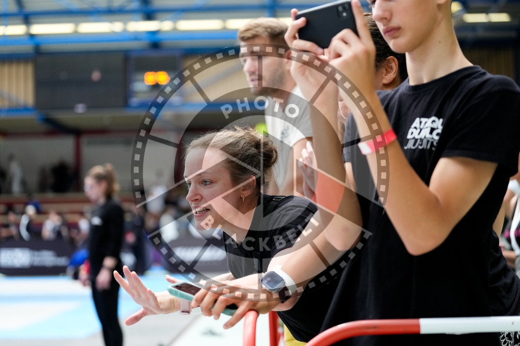 20250920PBB3095 | Athletes compete during the AJP Tour Hamburg International Jiu-Jitsu Championship, on September 20, 2025 in Hamburg, Germany. © Chiara Dazi / photoblackbelt