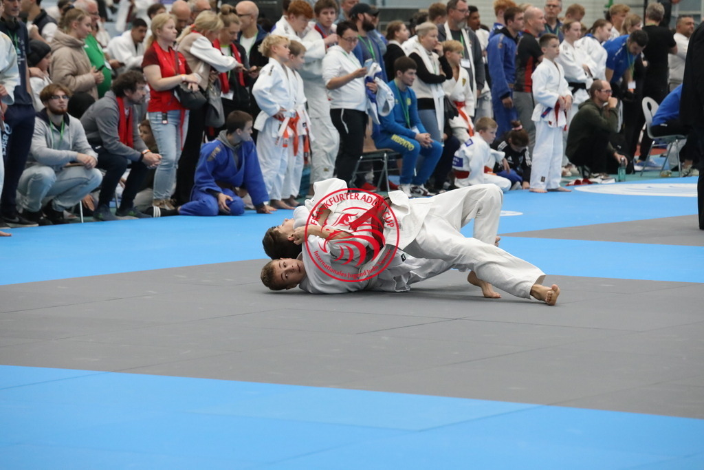 1J7A3176 | Fotos vom Adler Cup - Pictures from Adler Cup

Hier findet Ihr alle Eindrücke und großen Momente der Adler Cup Wochenenden. Here you will find all impressions and great moments of the Adler Cup weekends. - Realisiert mit Pictrs.com