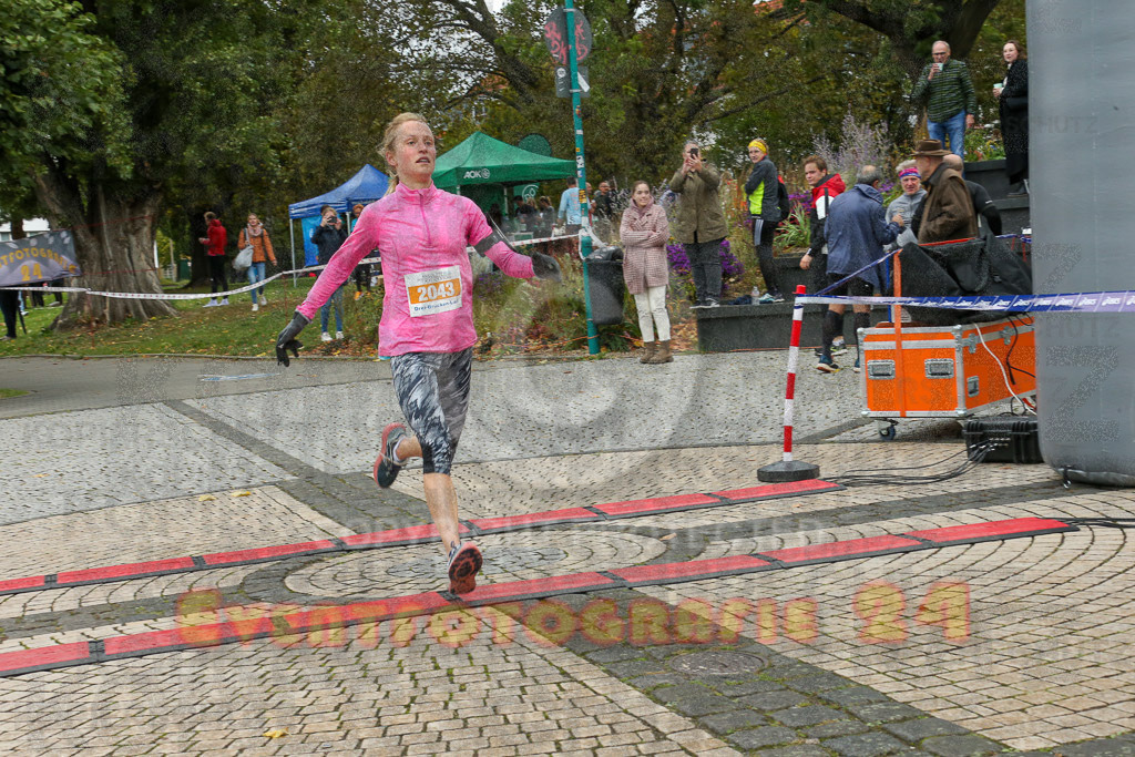 231015_1117_EX1_3750 | Sportfotografie im Rhein-Sieg Kreis, Köln, Bonn, NRW, Rheinland Pfalz, Hessen, etc. Unser Tätigkeitsfeld umfasst den Laufsport vom Volkslauf über den Marathon, Duathlon, Triathon bis zum Ultralauf wie Kölnpfad Ultra oder Schindertrail.