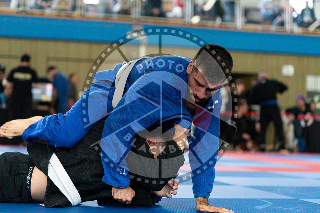 20250510PBB0951 | Athletes compete during the JJLG Berlin Open Jiu-Jitsu Championship on May 10, 2025 in Berlin, Germany. © Chiara Dazi / photoblackbelt