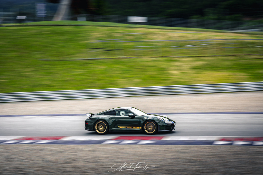 R6AT3677 _Alexander Tschuncky | Entdecken Sie die faszinierende Welt von Alexander Tschuncky Arts: Kreative Fotografie, atemberaubende Automobilkunst und hochwertiger Bilderdruck. Lassen Sie sich inspirieren! - Realisiert mit Pictrs.com