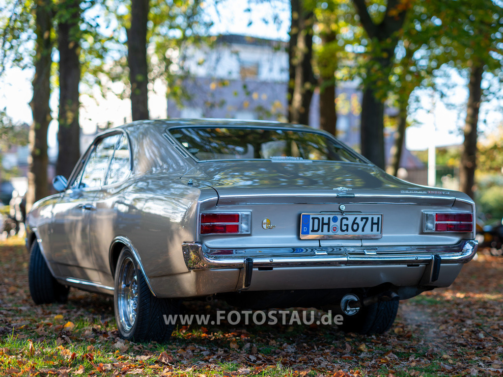 20251018-00239 | Syke Barrien 2025 Oldtimer Treffen - Realisiert mit Pictrs.com