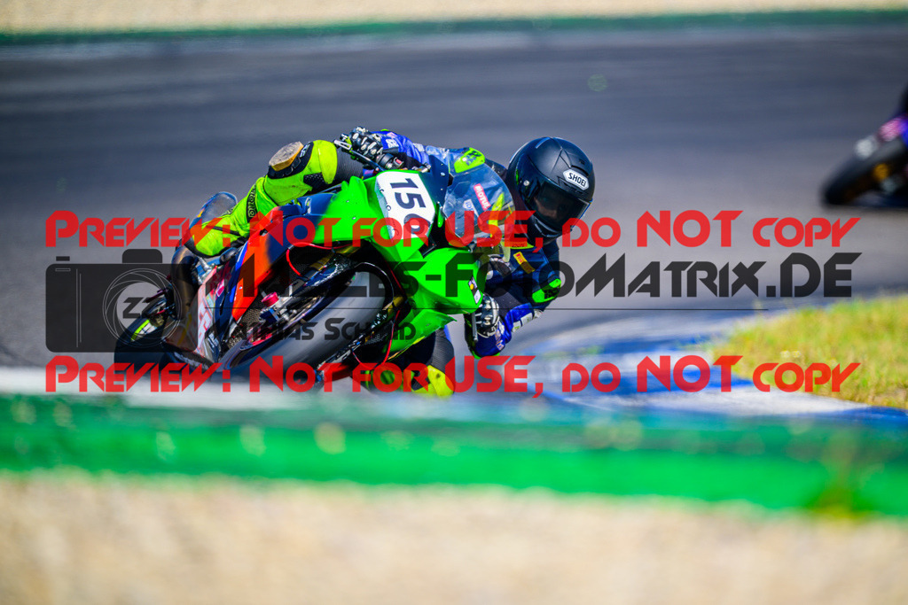 MaZZes_Fotomatrix_20250816_6007705_2783 | WEISS