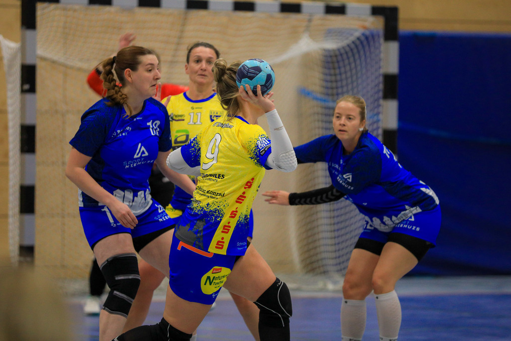 TvBorkenIII_SVN_161125_042 | Bildergalerie von Sport-Ereignissen aber auch von weiteren spannenden Dingen - nicht nur vom Niederrhein. In Anlehnung an den bekannten Spruch von Hanns Dieter Hüsch heißt das Motto: "Niederrhein ist überall".  - Realisiert mit Pictrs.com