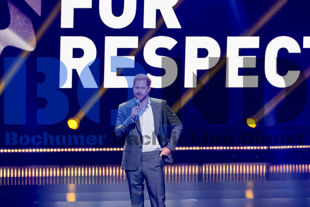  09.09.2023 - 
 | Sebastian Sendlak / Bochumer Nachrichtendienst (BOND) - Invictus Games 2023: Eroeffnungs-Zeremonie - Realisiert mit Pictrs.com