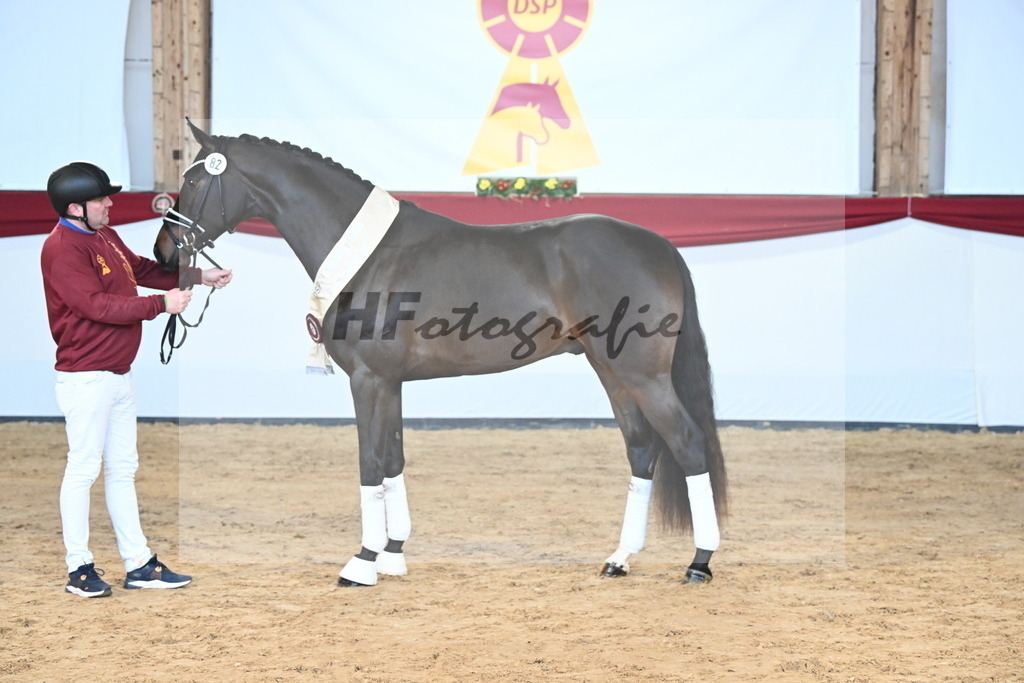 Kat.-Nr. 82 v. Von Und Zu_Berger_2242966 | hf-fotografie - Realisiert mit Pictrs.com