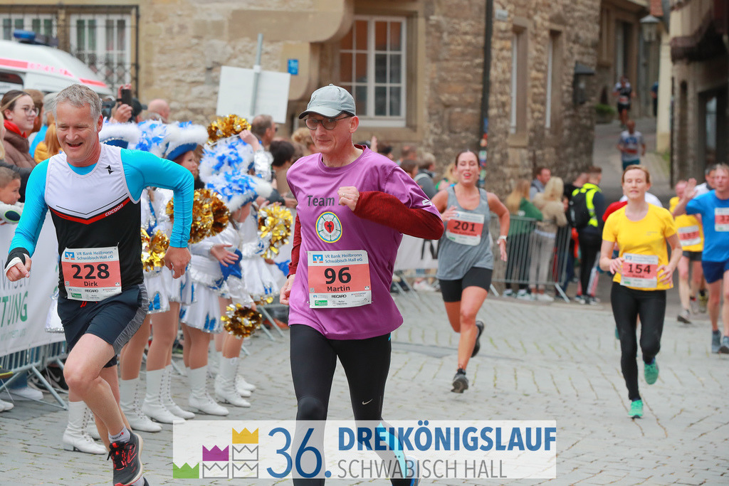 VR Bank Hauptlauf 10km | 3königslauf 2022 VR Bank Hauptlauf - Realisiert mit Pictrs.com