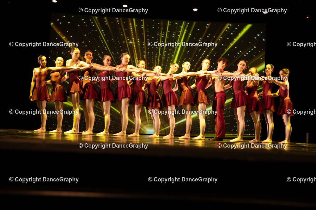 GPHY5617 | DanceGraphy - Realisiert mit Pictrs.com