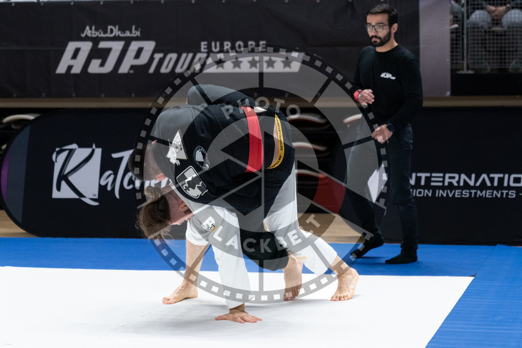 20241012PBB3848 | Athletes compete during the AJP Tour Europe Continental Jiu-Jitsu Professional Championship on October 12, 2024 in Almere near Amsterdam, Netherlands. © Chiara Dazi / photoblackbelt