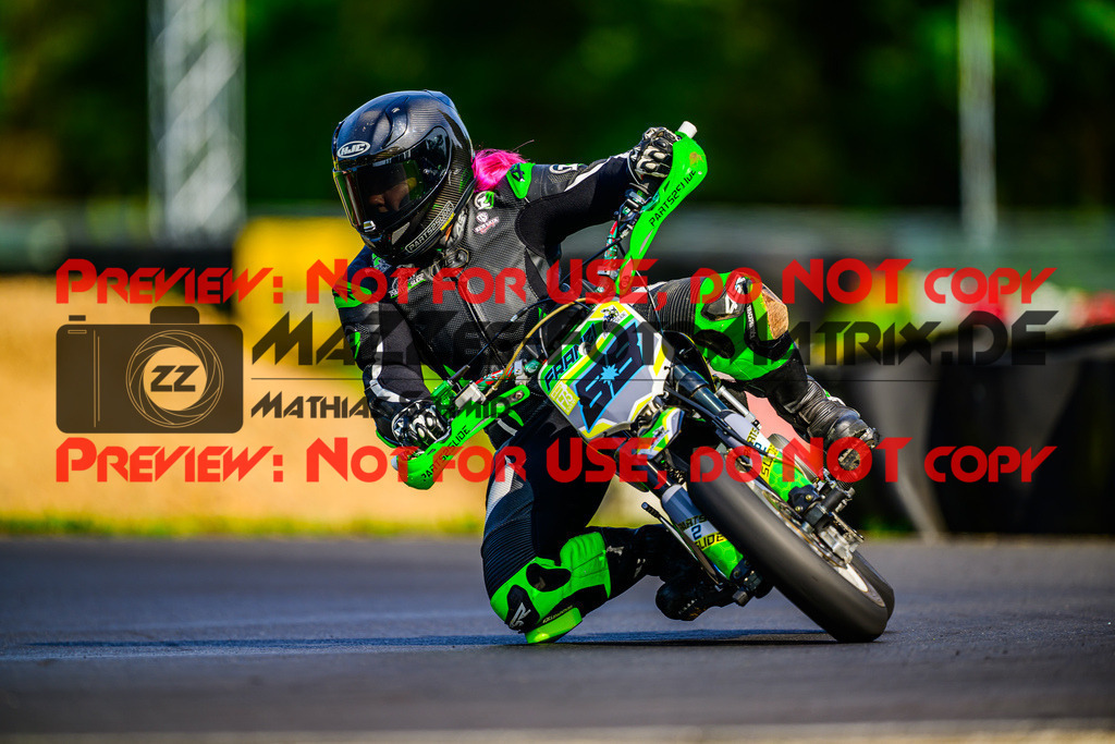 MaZZes_FotoMatrix_240806_6007705_1326 | Fotograf Mathias Schmid
Sportfotograf,
Eventfotograf,
Hochzeitsfotograf,
Portraitfotograf