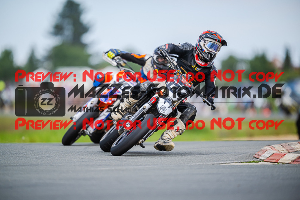 MaZZes_FotoMatrix_220903_4838 | S4