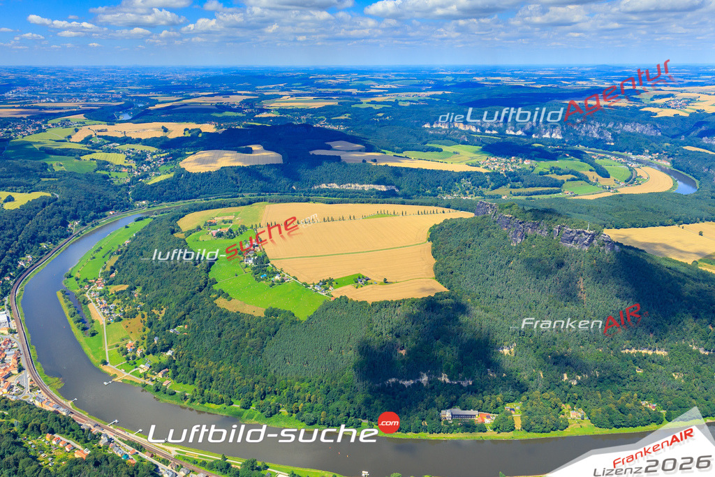 Die Luftaufnahme der Stadt Königstein wurde vom UL-Flugzeug heraus erstellt ( keine Drohne )- hohe Auflösung für beste Qualität