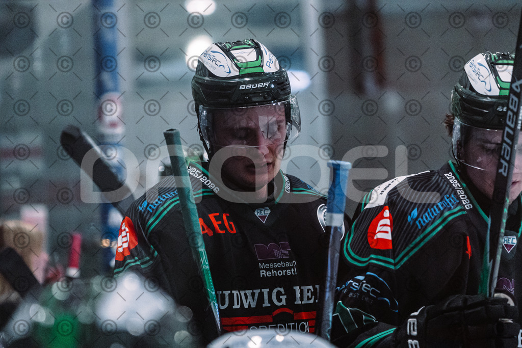 Alligators_vs_Peiting_04_01_2026-109 | Höchstadt Alligators Fotogalerie: Eishockey-Action aus Franken. Professionelle Spielfotos, Portraits & Stadionbilder zum Download. Jetzt entdecken! - Realized with Pictrs.com