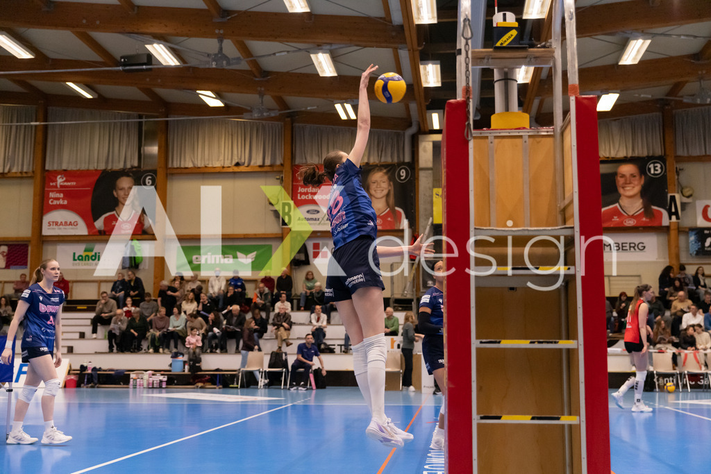 Volleyball I Frauen I Saison 2025-2026 I Volleyball NLA | Women I 1/2 Finals I  VC Kanti Schaffhausen - Sm'Aesch Pfeffingen I 18.03.2026 | 18 Magdalena Kneubühler (CH) (Sm'Aesch Pfeffingen) – Mittelblock - Realisiert mit Pictrs.com