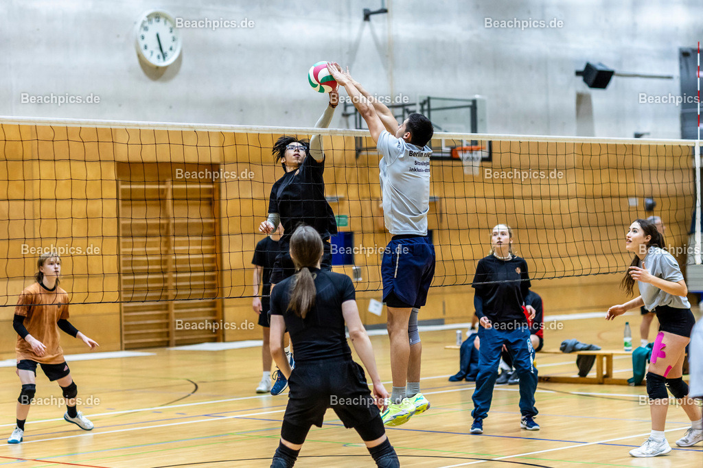 2024-00111489-3-Icke-Cup-Berlin |  16.11.2024; Berlin Foto: Gerold Rebsch - www.beachpics.de