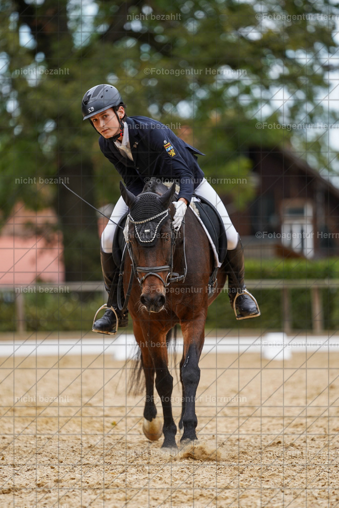 20231007-SN_00577 | Diessen am Ammersee, 2023, Dressur- und Springturnier, Reitsport, Turnierfotografie, Pferdebilder, Reitbilder, Turnierfotografen Bayern, Fotoagentur Herrmann