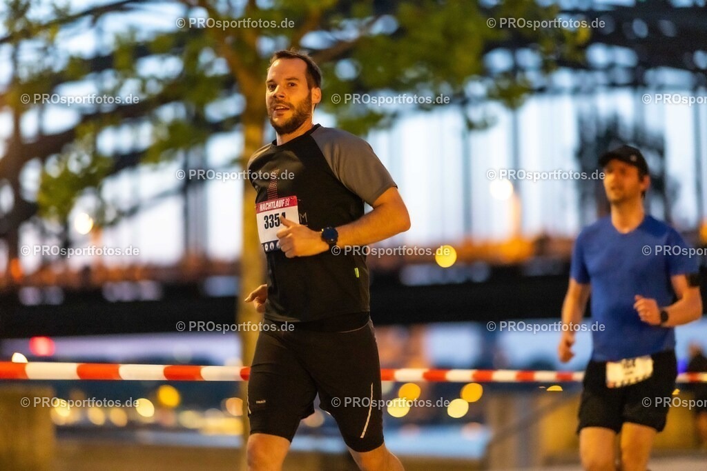21. ASV Nachtlauf ; Köln, 08.05.24 | Impressionen vom 21. ASV Nachtlauf  am 08.05.24 in Köln (Deutschland). Foto: BEAUTIFUL SPORTS/Ulrich Faßbender