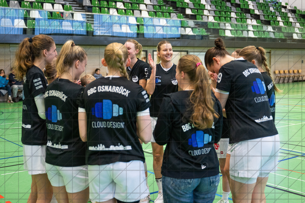 2. DBBL Nord 25/26 | Spieltag 25 | BBC Osnabrück vs. Bender Baskets Grünberg | 04.04.26: 2. DBBL Nord 25/26 | Spieltag 25 | BBC Osnabrück vs. Bender Baskets Grünberg / Osnabrück / Deutschland  //   CREDIT:www.bullenfotos.de, Martin König, Hörner Weg 40, D-49078 Osnabrück, +4917663732967 // Nutzung und Weitergabe nur zu den vereinbarten Zwecken. Presseanfragen an Ersteller. Alle Rechte beim Ersteller. Honorierung nach MFM. - Realisiert mit Pictrs.com