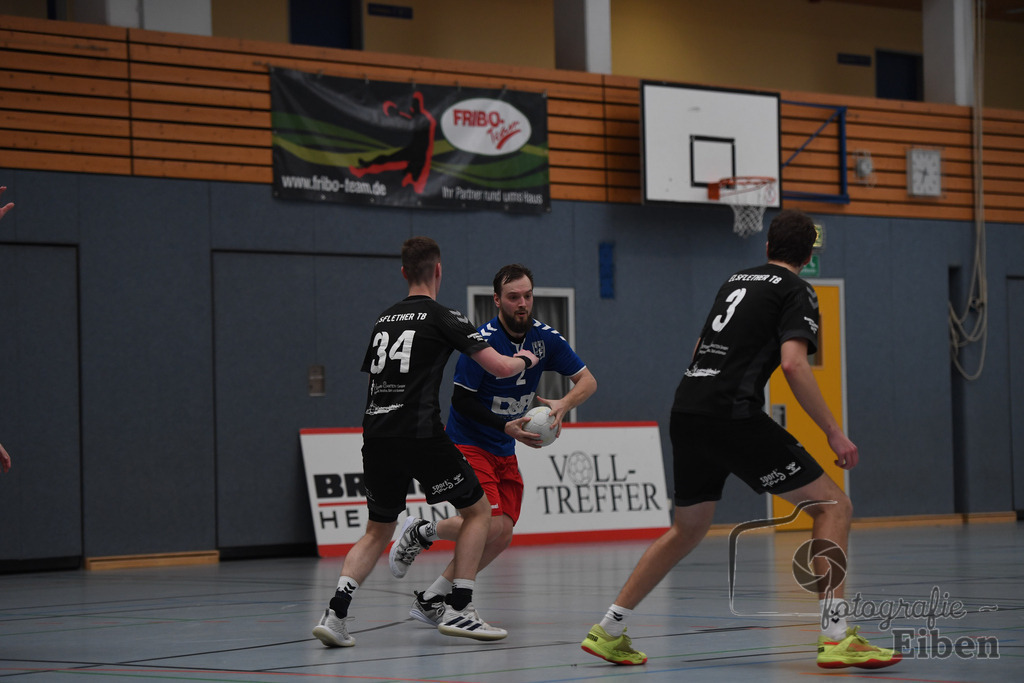 VFL Rastede-Elsflether TB 2 | VFL Rastede (blau)-Elsflether TB 2 (schwarz) am 06.04.2024 in Rastede (Sporthalle Feldbreite), Deutschland, Photo: Philip Eiben 2024 - Realisiert mit Pictrs.com