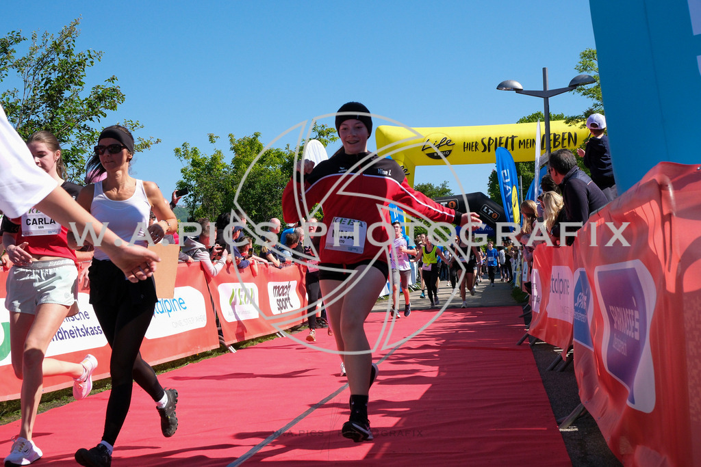 ..... | LINZ,AUSTRIA,27.April 24, Int. 3 Brückenlauf Linz  , Image shows: Photo: WAPICS / Michael ring