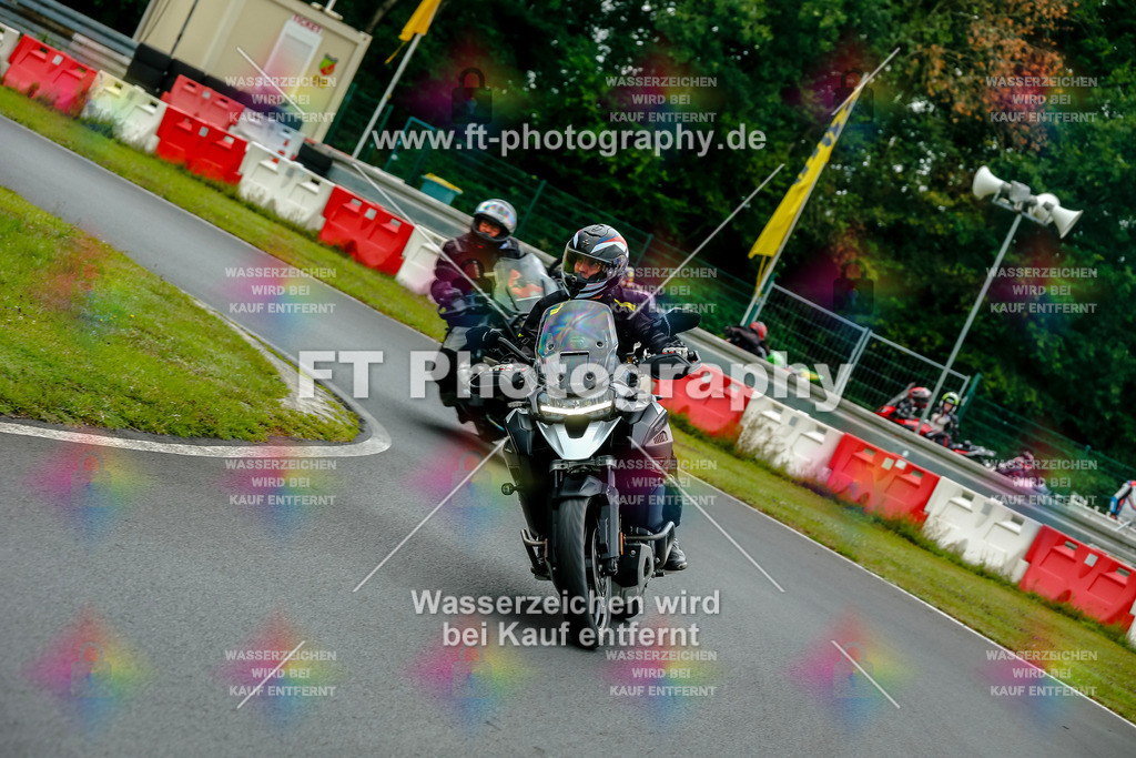 VBK-3609 | Hier findet Ihr Bilder von Touristenfahrten auf der Nürburgring Nordschleife oder von anderen Veranstaltungen die ich besucht habe. Viel Spass beim Durch Schauen 