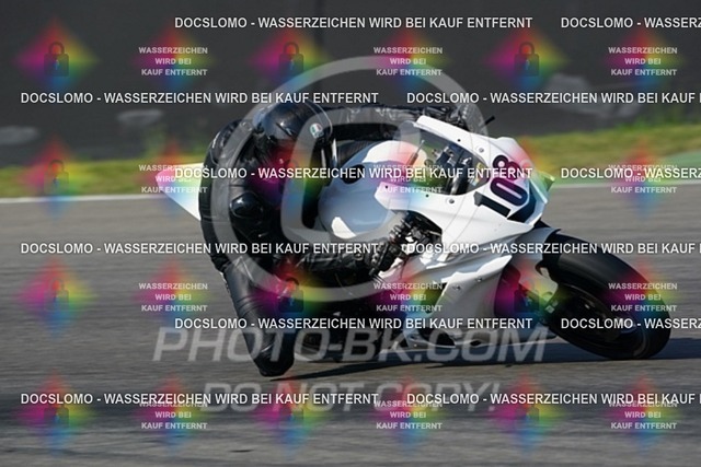 2022_05_09_PBK_25632 | Sportfotografie; SlowMotion; Video; Rennstrecke; Hafeneger; RSE; Speer; Trackday; Motorsportarena; Hockenheimring; Brno; Most; Barcelona; Valencia, Benny; Kaetzmer;