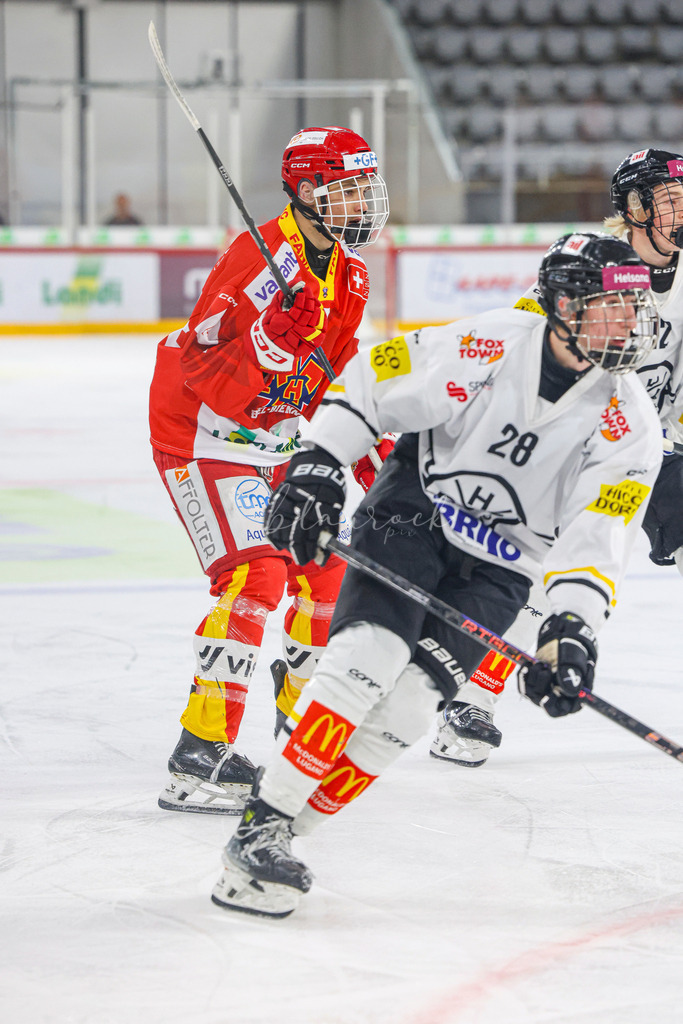 701A3245 | Sportbilder, Sportfotograf, Hochzeits- und Eventfotografin, Flugshows, Portraits und Tiershooting, Aviation, Downhill, Nationalleague, Swissleague, International