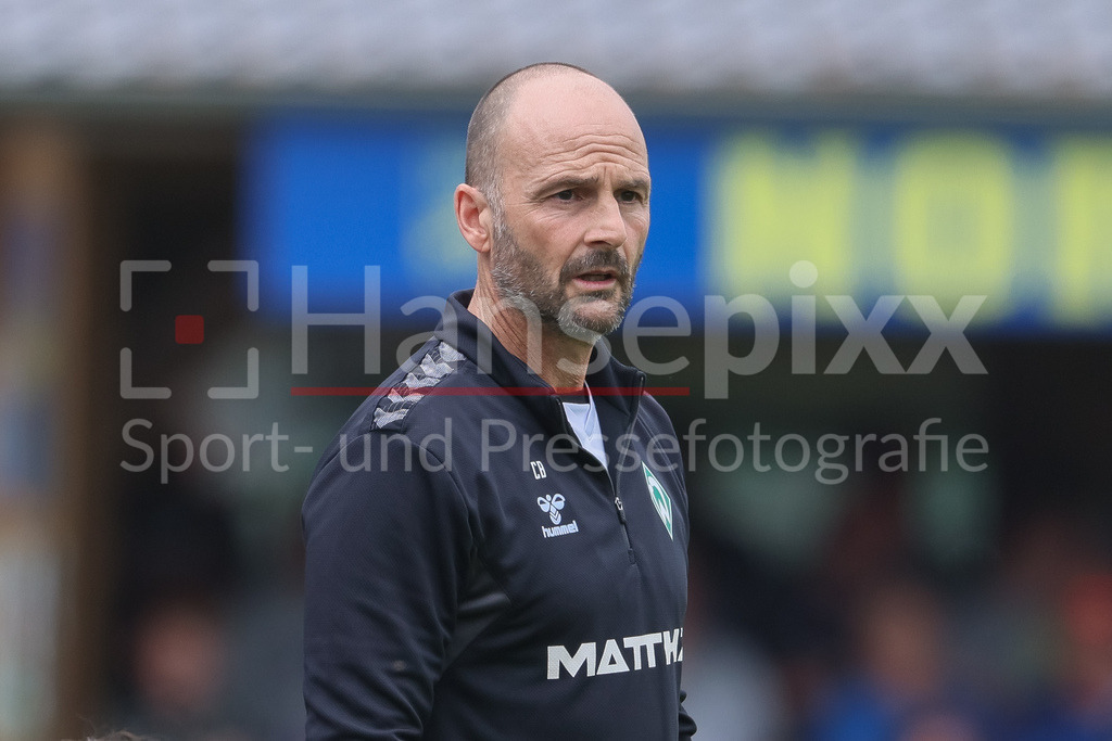 Fussball, Relegation Regionalliga Nord, SV Werder Bremen II - Holstein Kiel II | v.li.: Christian Brand (SV Werder Bremen II) Portrait, Nahaufnahme, Einzelfoto, Einzelbild