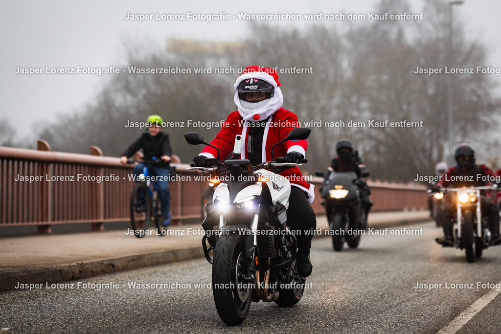 X-Mas Ride I Kiel I 2025 | Jasper Lorenz Fotografie - Realisiert mit Pictrs.com
