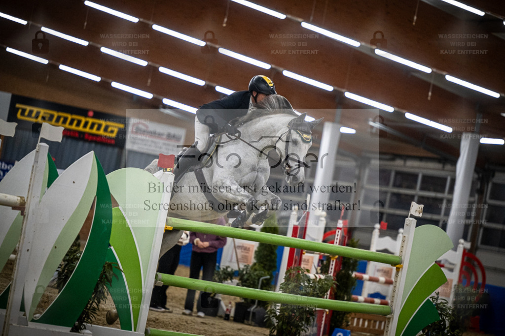 DOS_1017 | Entdecke hochwertige Reitturnierfotos von Foto Oger. Professionell, emotional und authentisch – jetzt Lieblingsmomente im Shop bestellen. - Realisiert mit Pictrs.com