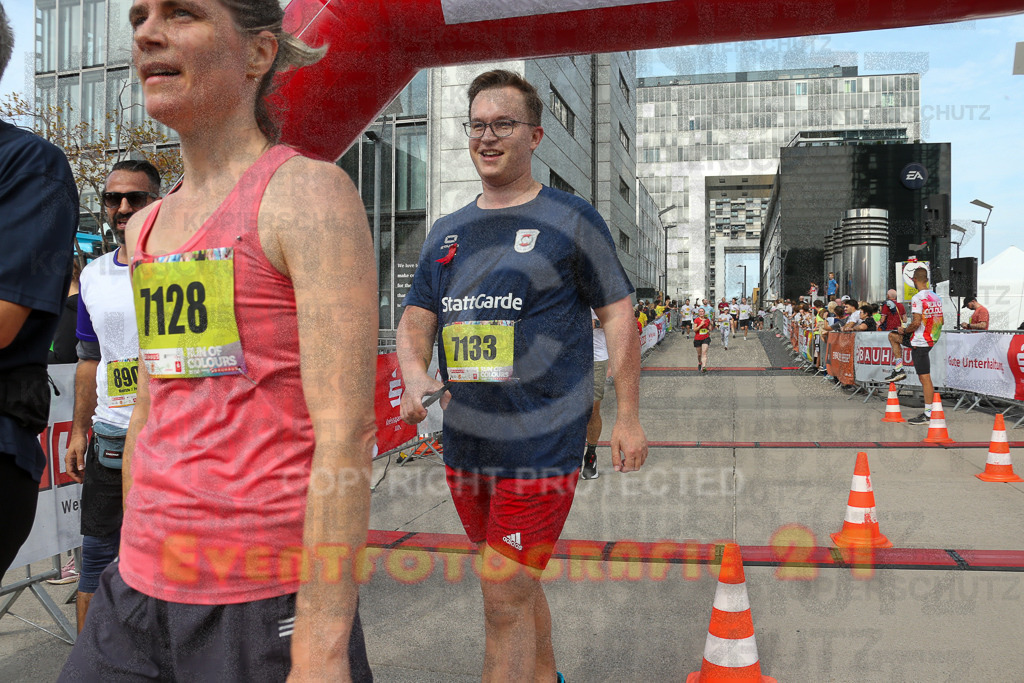 250920_1332_EX1_5308 | Sportfotografie im Rhein-Sieg Kreis, Köln, Bonn, NRW, Rheinland Pfalz, Hessen, etc. Unser Tätigkeitsfeld umfasst den Laufsport vom Volkslauf über den Marathon, Duathlon, Triathon bis zum Ultralauf wie Kölnpfad Ultra oder Schindertrail.