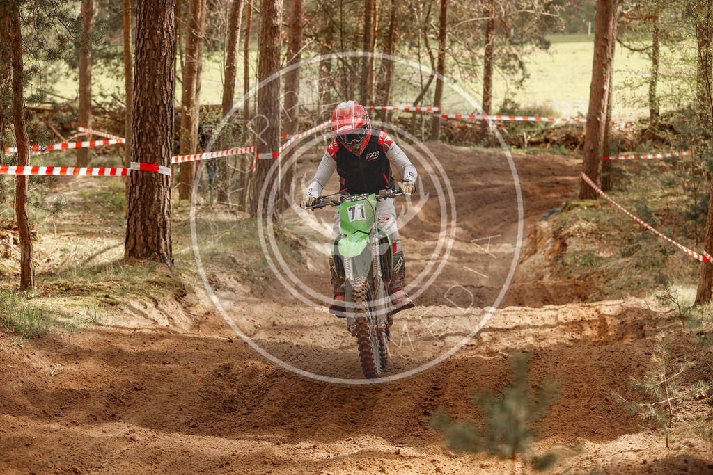 4TaktLauf1-407 | koppe-media - Realisiert mit Pictrs.com