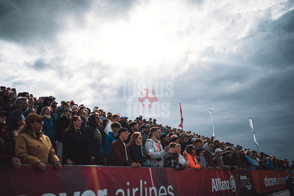 Beachvolleyball | Männer | German Beach Tour 2024 | Tourstop Bremen | 09.06.2024 | Das volle Stadion