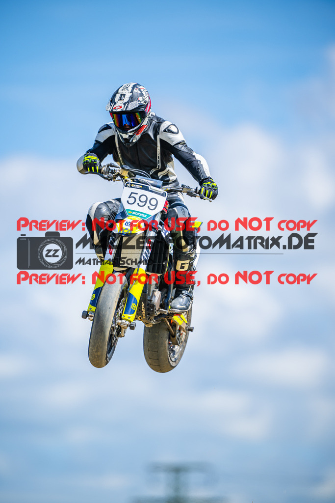 MaZZes_FotoMatrix_240713_6007705_9048 | S4