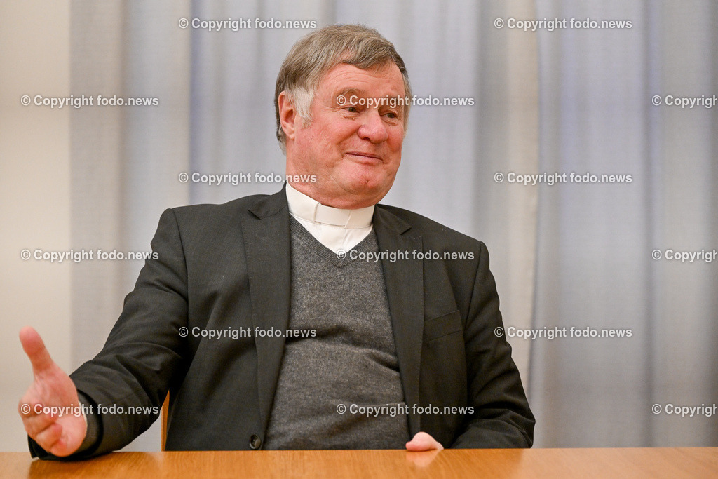 Manfred Scheuer (Bischof der Dioezese Linz)_ 20.12.2023-14 | 20.12.2023, Bischofshof Linz, AUT, Manfred Scheuer (Bischof der Dioezese Linz), im Bild Manfred Scheuer (14. Bischof der Dioezese Linz, Dioezesanbischof der Katholischen Kirche in Oberoesterreich)