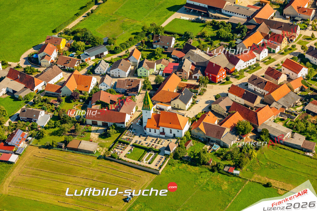 Luftaufnahme von Rögling - Die Luftaufnahme wurde 2025 vom UL-Flugzeug heraus erstellt ( keine Drohne ) - Hochauflösende Luftaufnahme - für professionelle Ausdrucke geeignet. Die Geschenkidee !Mit Lizenz und Bildrechte bestellbar