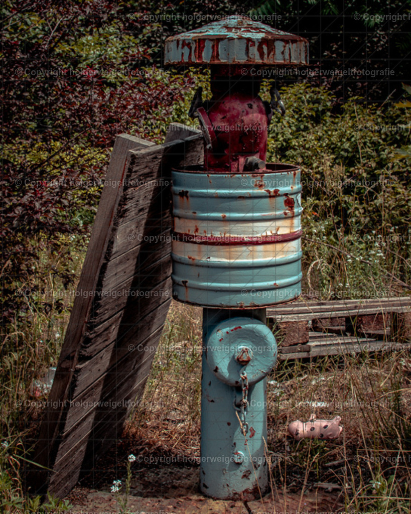 Außer Dienst | Kaufen sie online außergewöhnliche Fotografien auf Leinwand Acrylglas Fotoprint Aludibond von holgerweigeltfotografie - Realisiert mit Pictrs.com