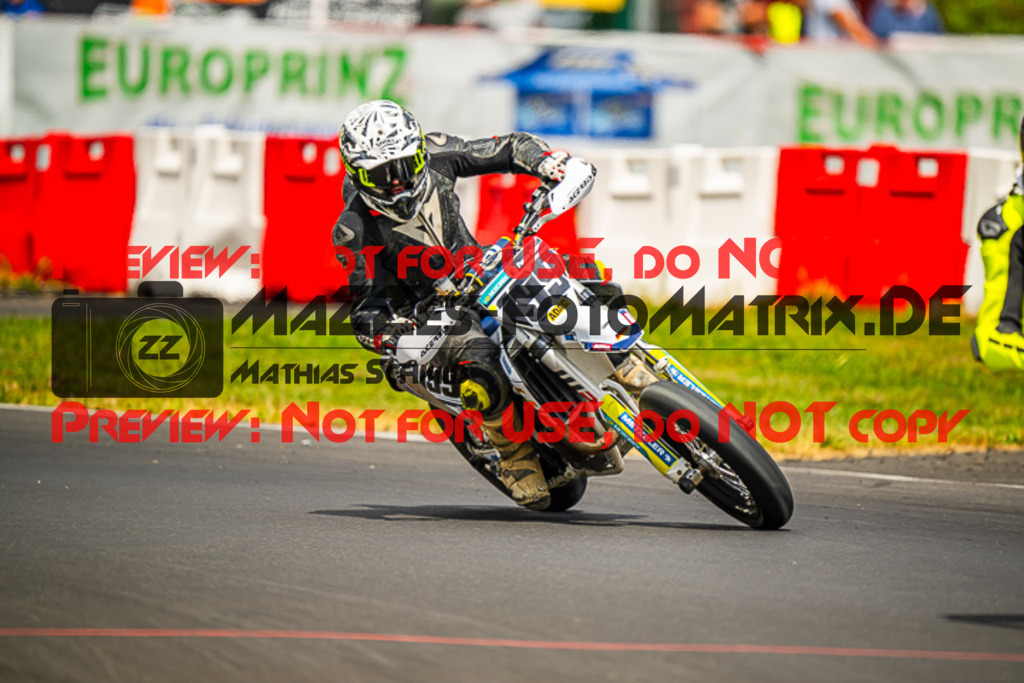 MaZZes_FotoMatrix_230702_0771 | S4